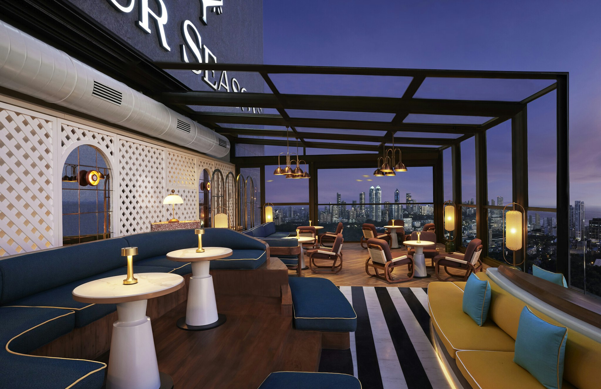 Four Seasons Hotel Mumbai 48/78