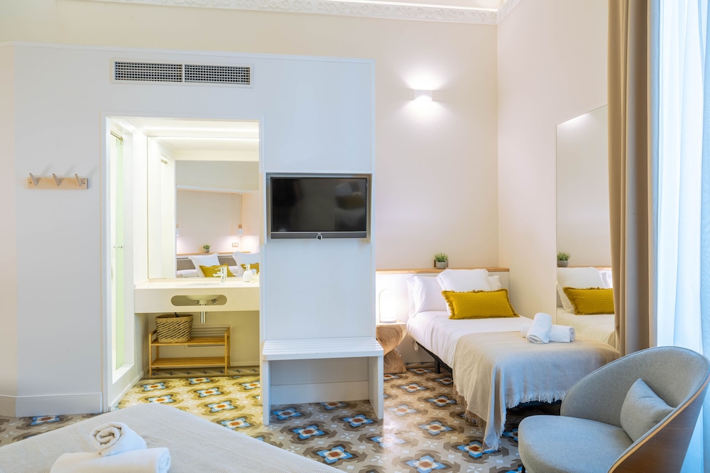 Anakena House Modernist Bed And Breakfast 22/73