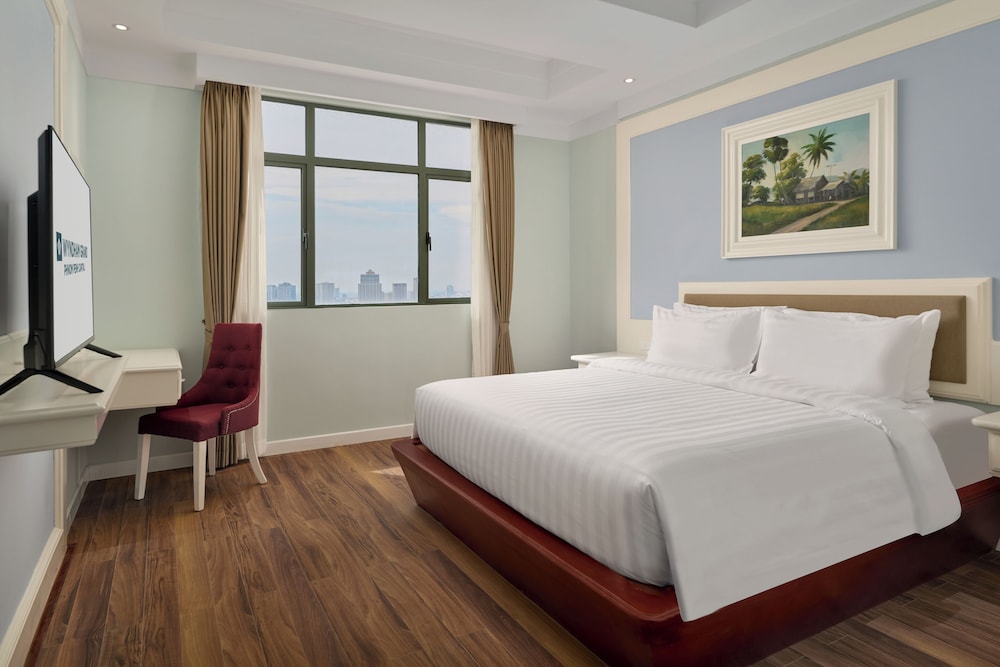 Wyndham Grand Phnom Penh Capital 23/68