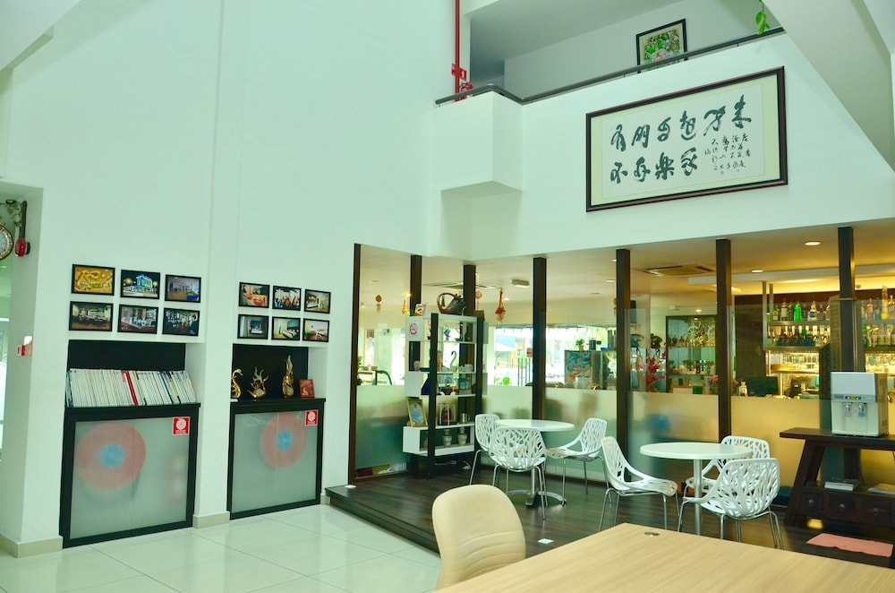 Swan Garden Hotel 3/63