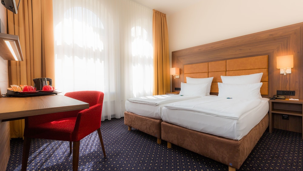 Hotel Furst Bismarck 23/43