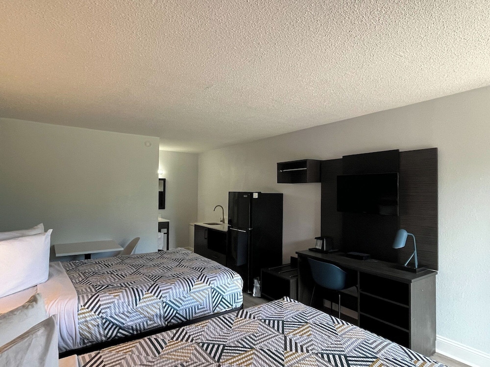 Studio6 Hammond, LA – I12 – I55 18/49