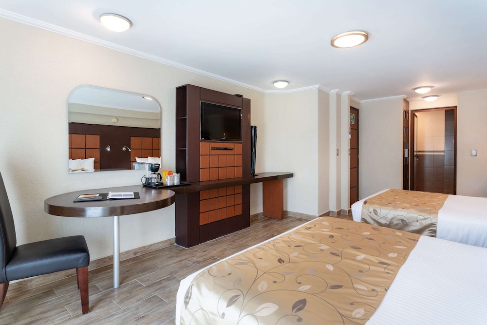 غرفة قياسية بسريرين كوين، Sleep Inn Puebla Centro Historico 2/5