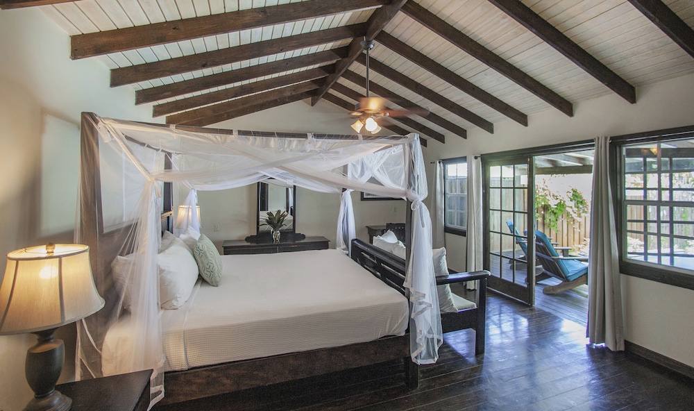 Keyonna Beach - All Inclusive - Couples Only 38/50