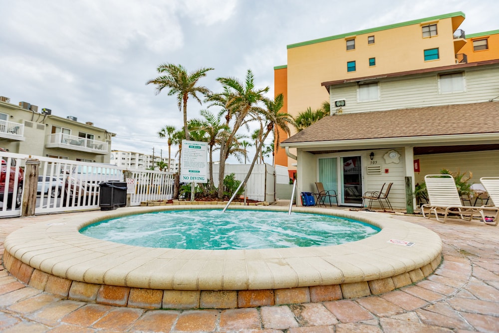 Grand Shores West 62/72