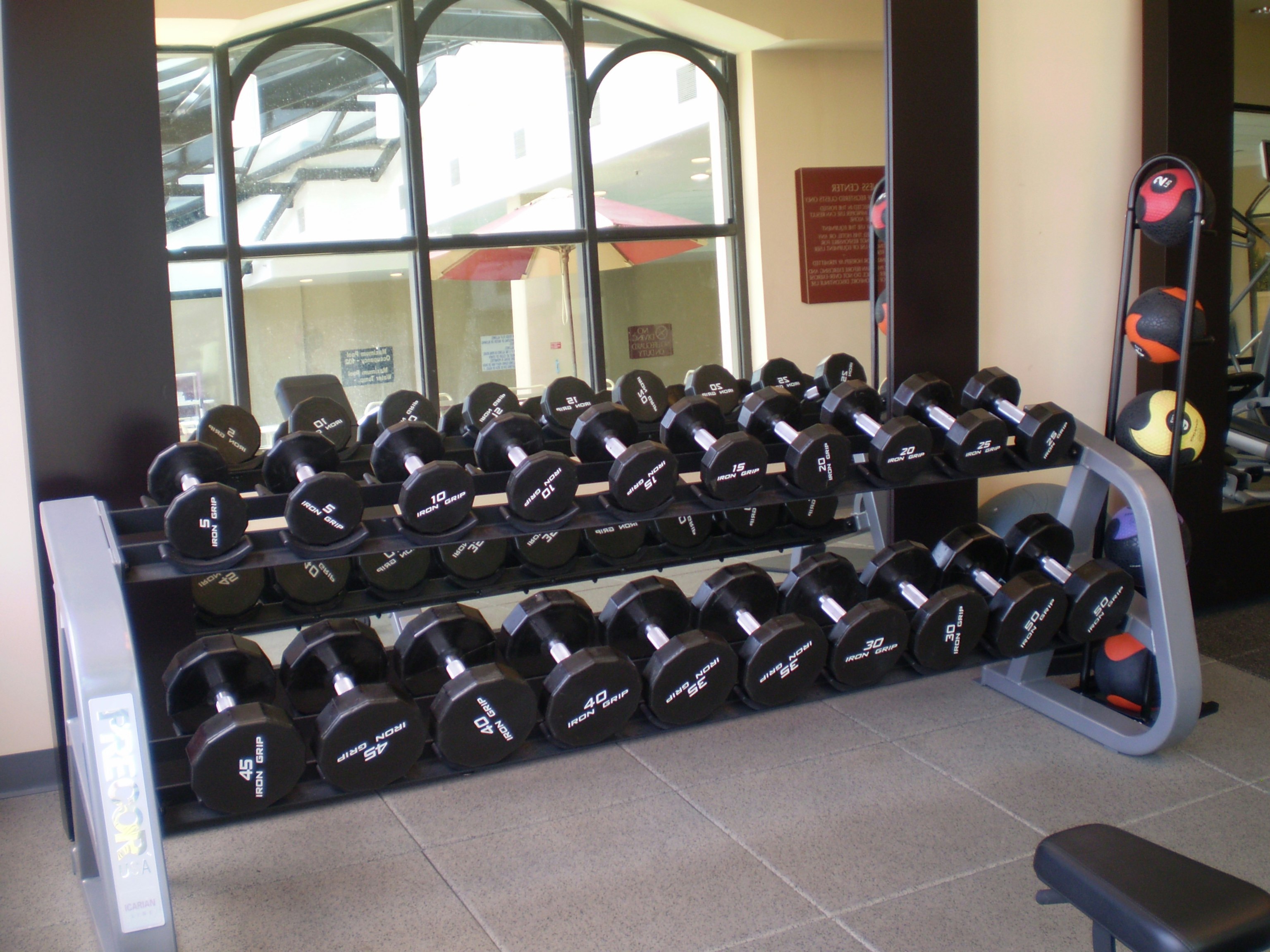 Embassy Suites By Hilton Atlanta Alpharetta 39/82