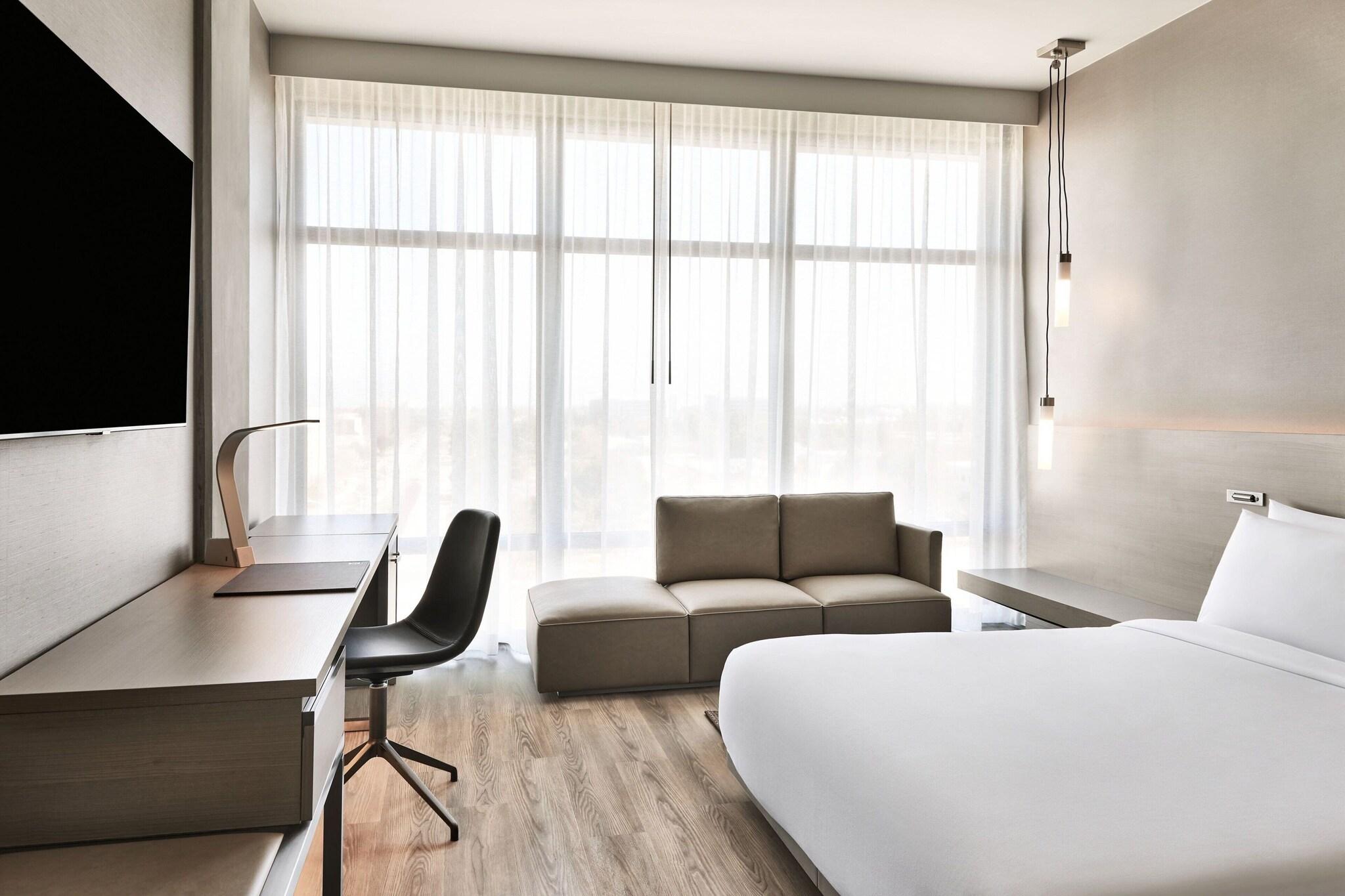 Room, Double Bed, Mountain View