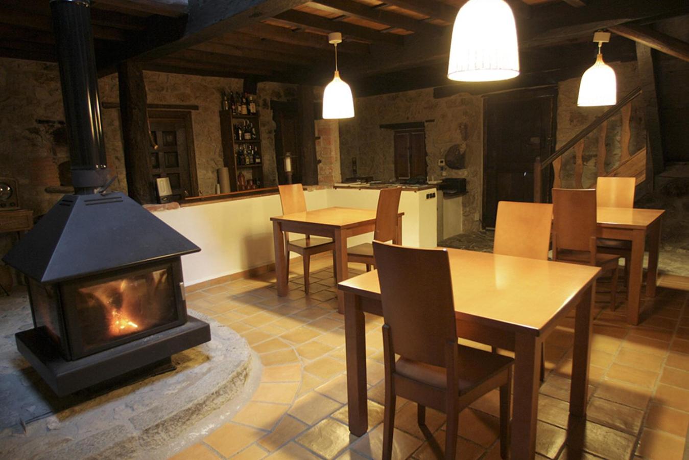 Hotel Rural Llerau 34/48