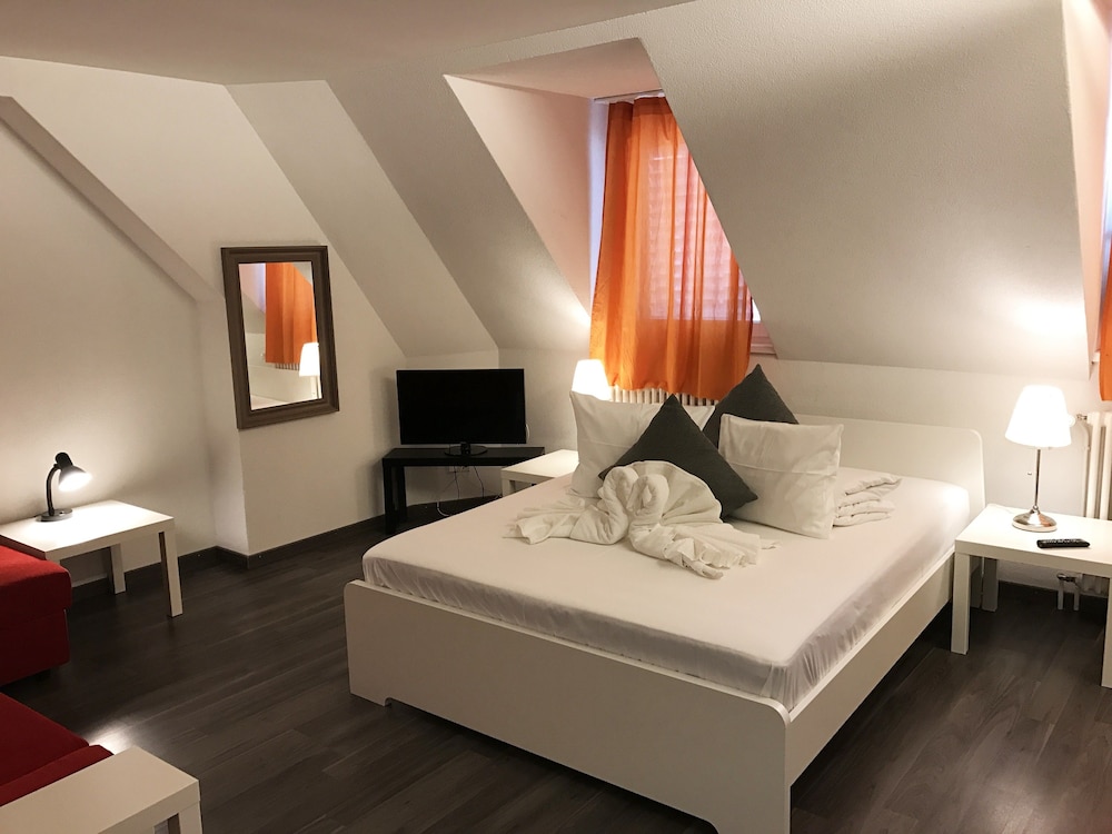 BASIC, CLASSIC, TWIN BEDS