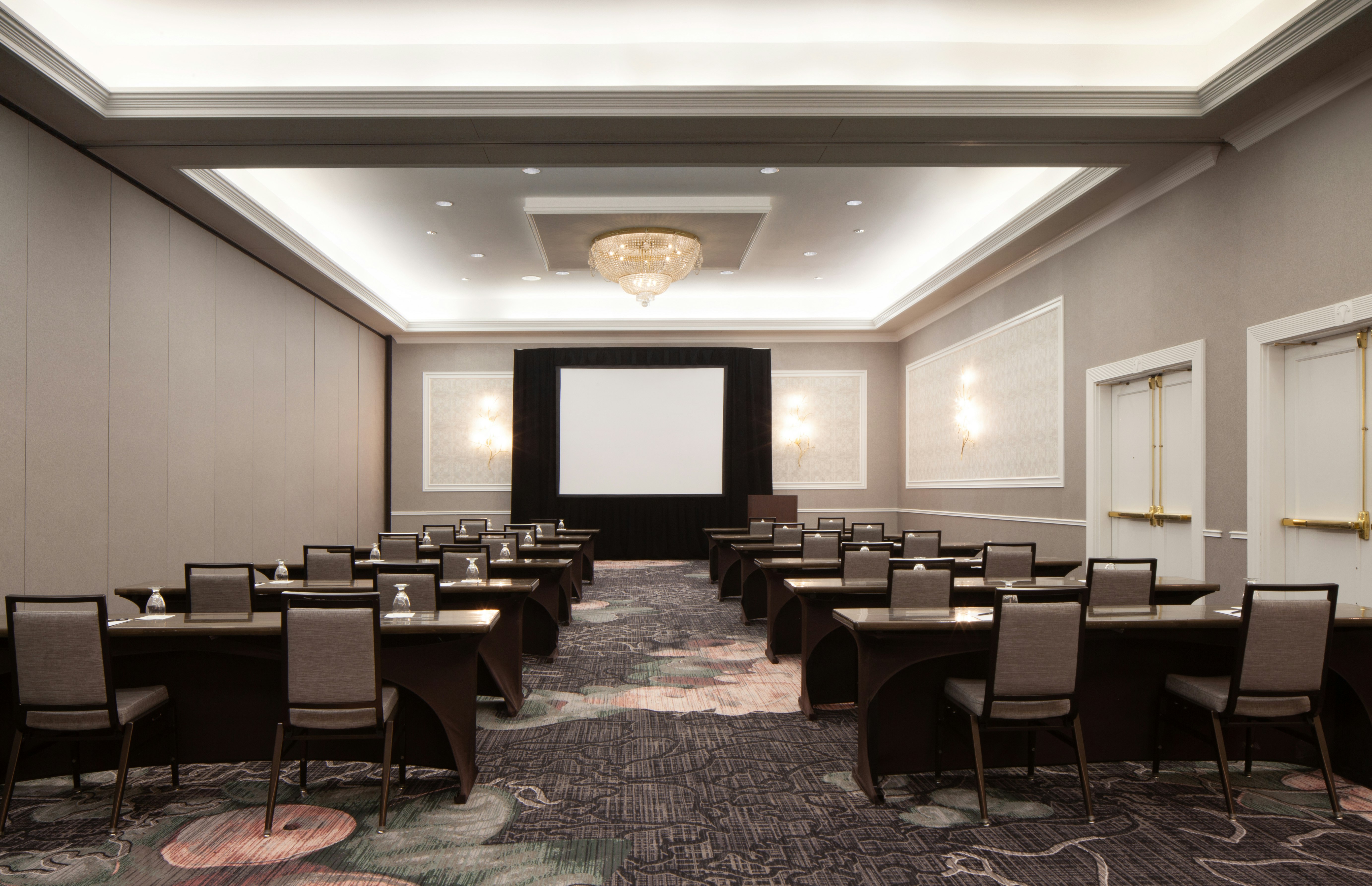 Hilton Marietta Hotel Conference Center 58/82