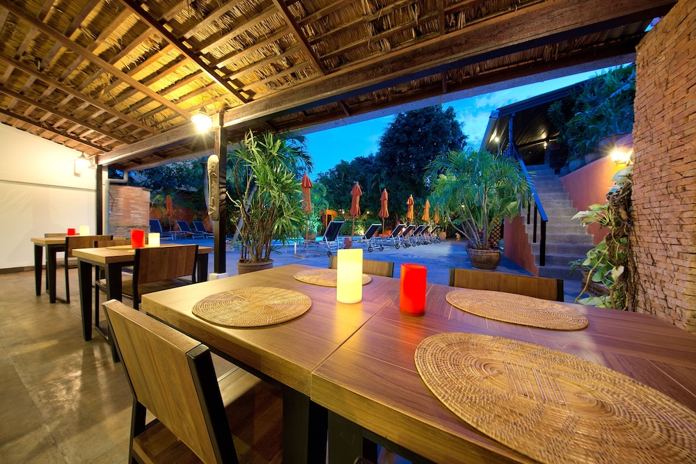 Eden Bungalows 56/71