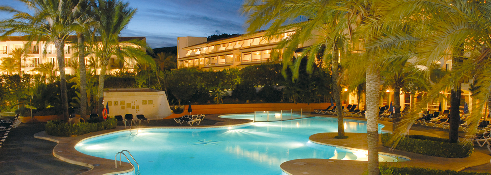 Beach Club Font de Sa Cala 1/27