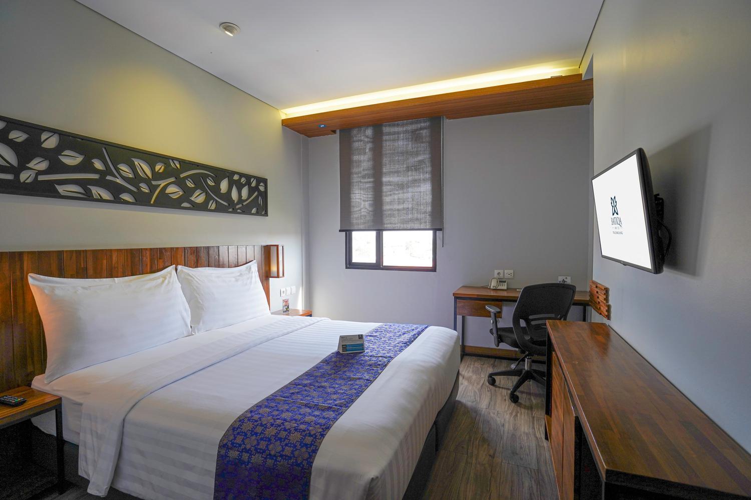 Hollywood, Superior, Double Bed