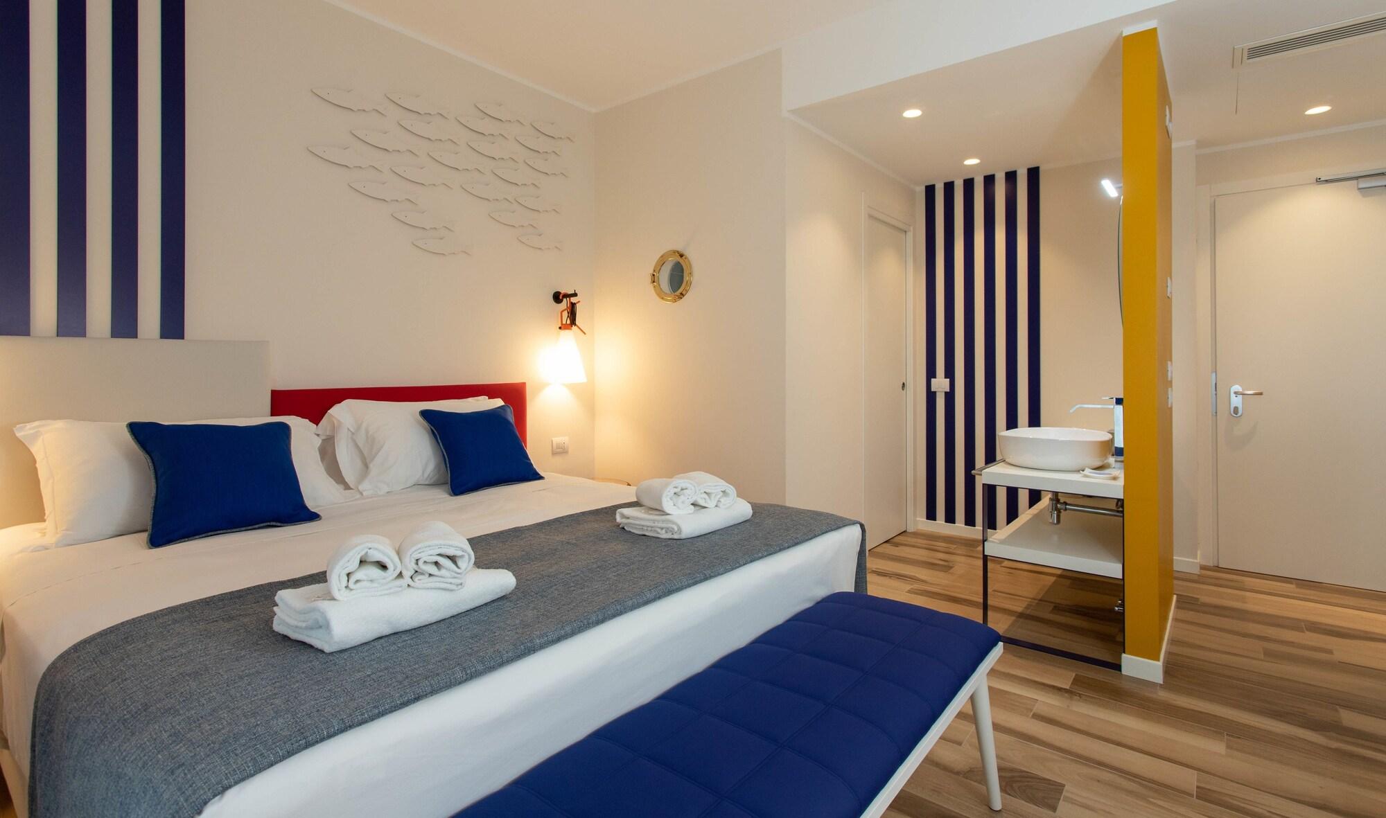 HOTEL VILLA EUGENIA 13/55