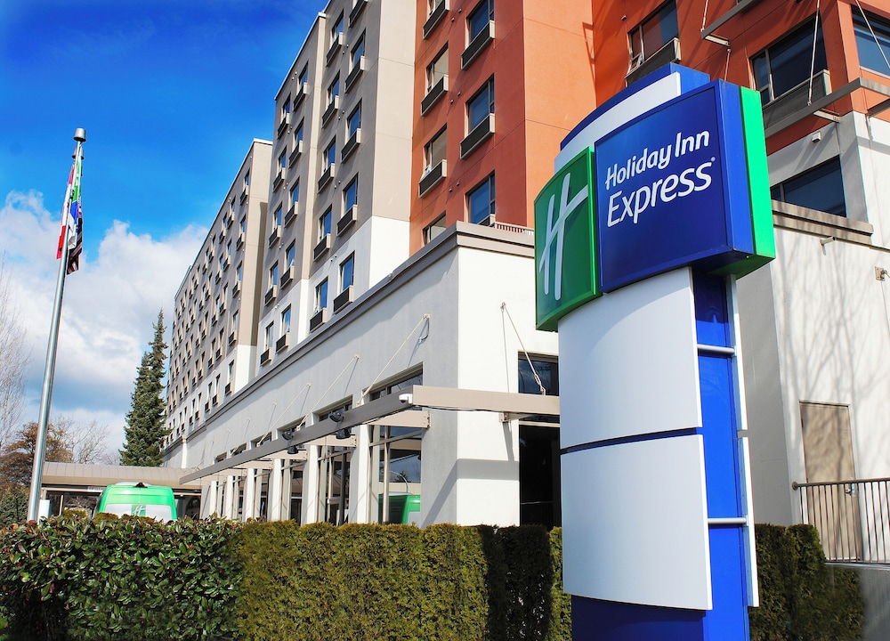 Holiday Inn Express Vancouver Airport Richmond 4/48