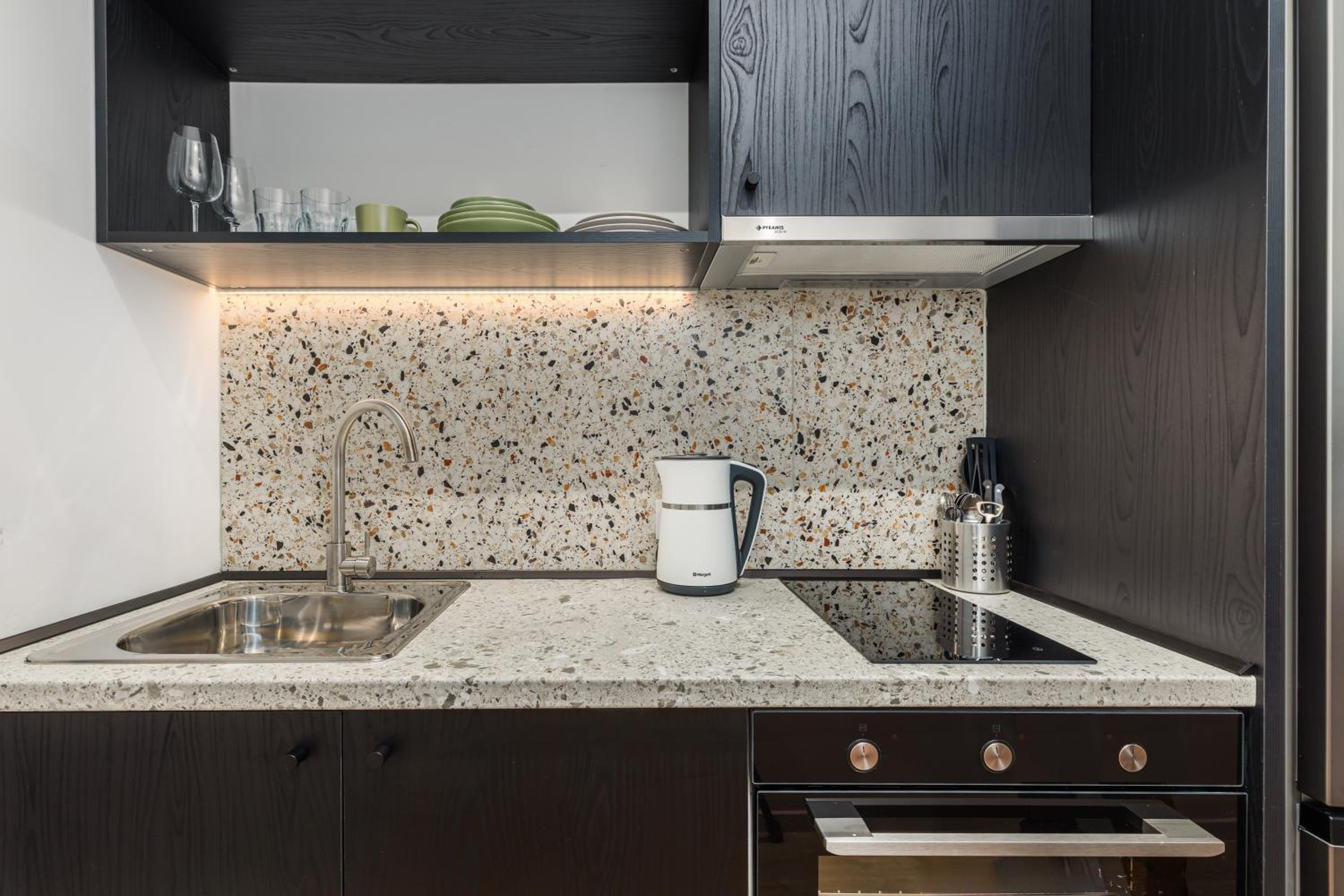 Soho Residence by halu! 19/20