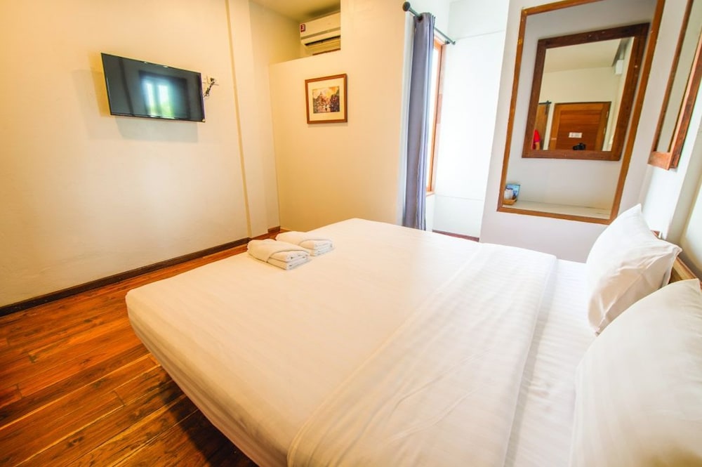 Sri Chiang Yeun House 36/69