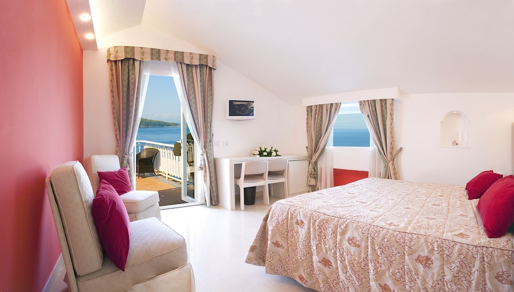Hotel Corallo Sorrento 9/80