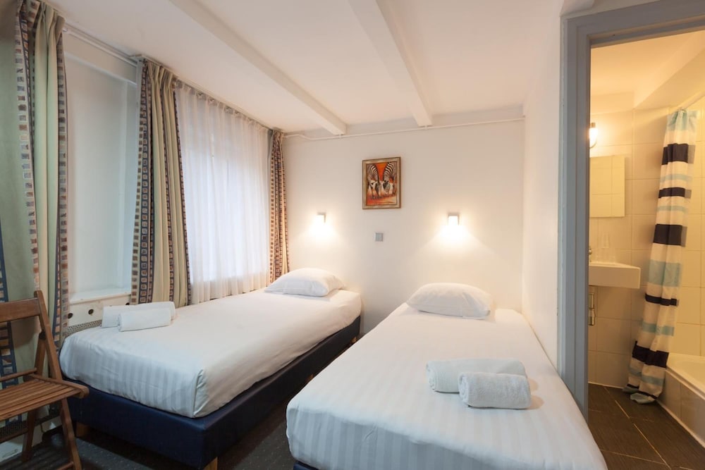 The Townhouse Hotel 12/32