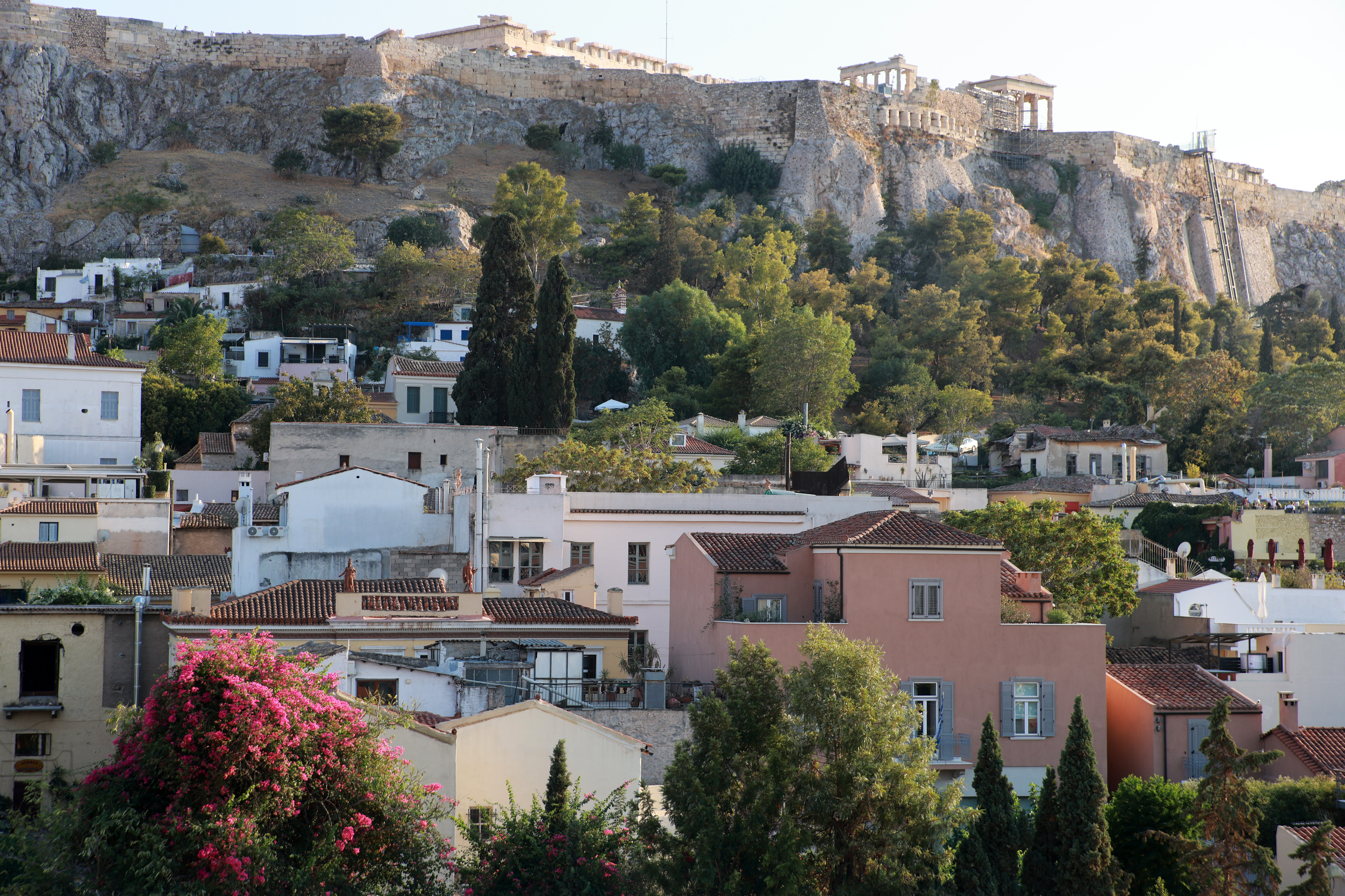 Esse Athens 46/50