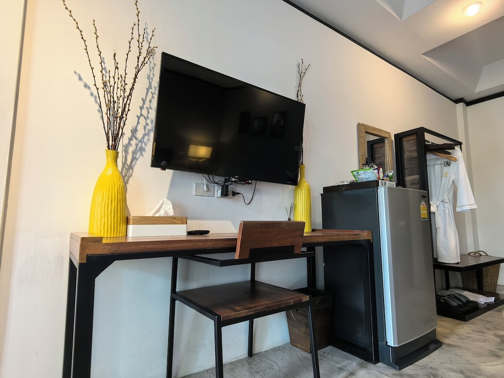 Sannot Riverside Boutique Hotel 58/71