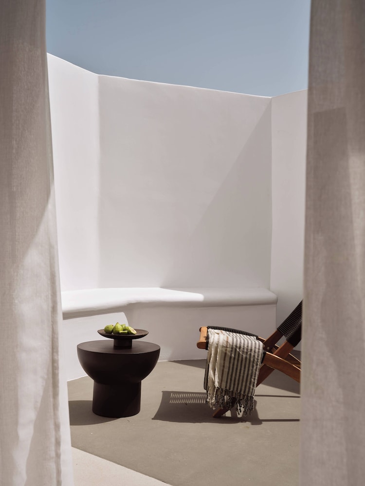 Anemelia Mykonos Hotel 20/50