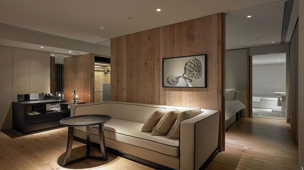 GLORIA RESIDENCE 36/55