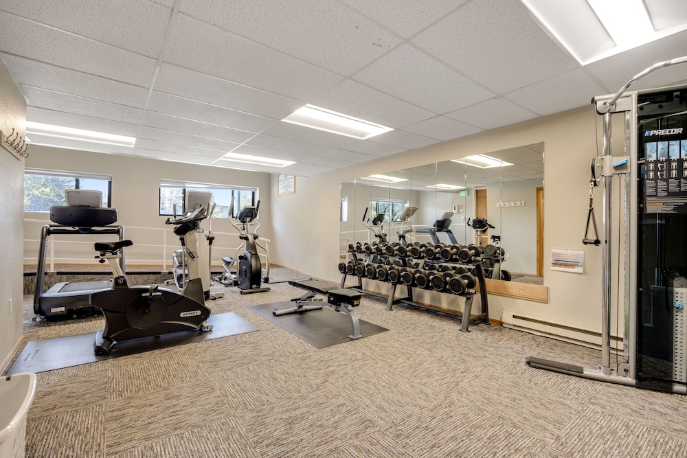 Pine Ridge Condominiums 26/50