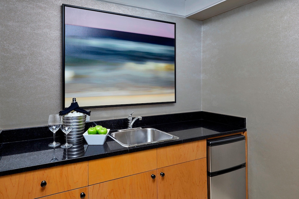WESTIN NOVA SCOTIAN HOTEL 30/66