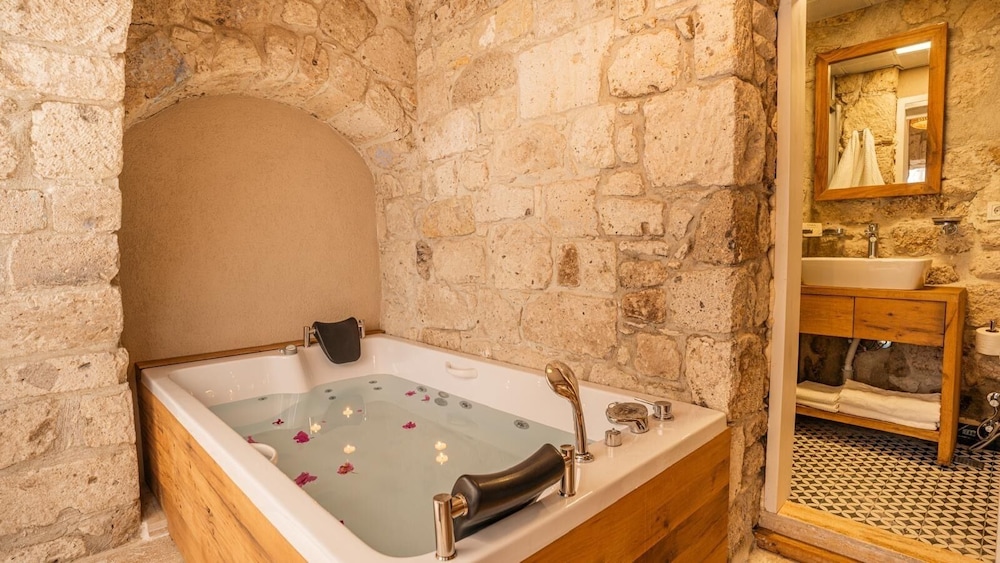 Alba Otel Alacati 50/50