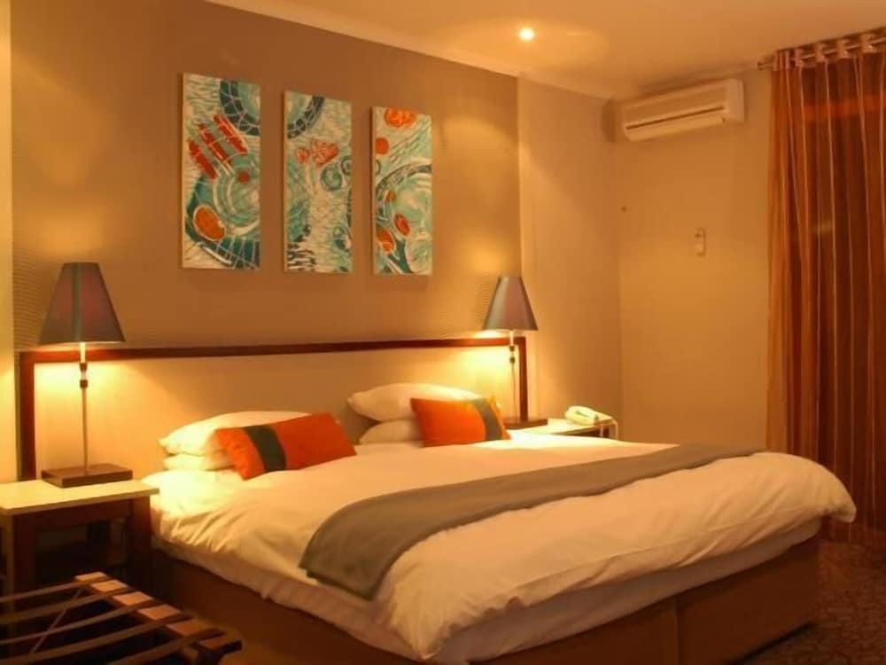 Khoroni Hotel 7/47