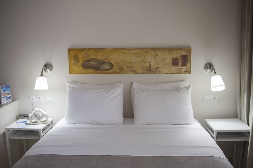 Hotel Zefyros 8/20