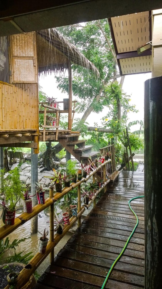 Cast Away Homestay 49/50