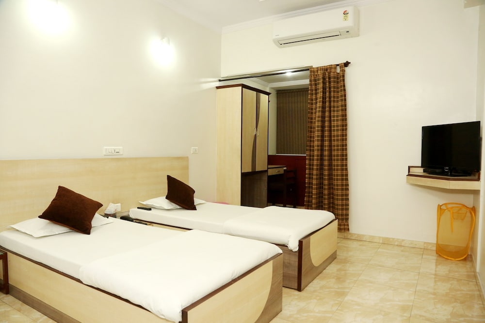 Hotel Jyoti 19/49