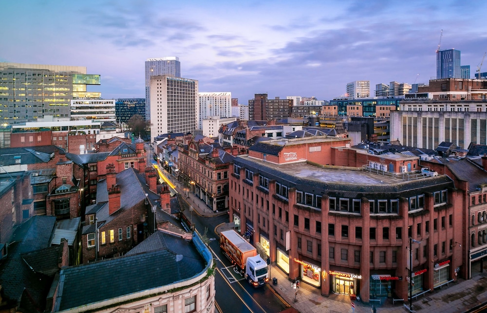 YOTEL Manchester Deansgate 39/47