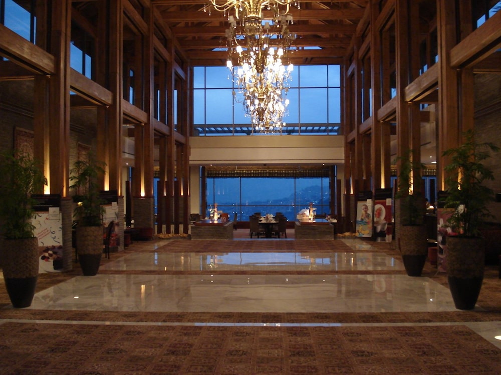 lobby