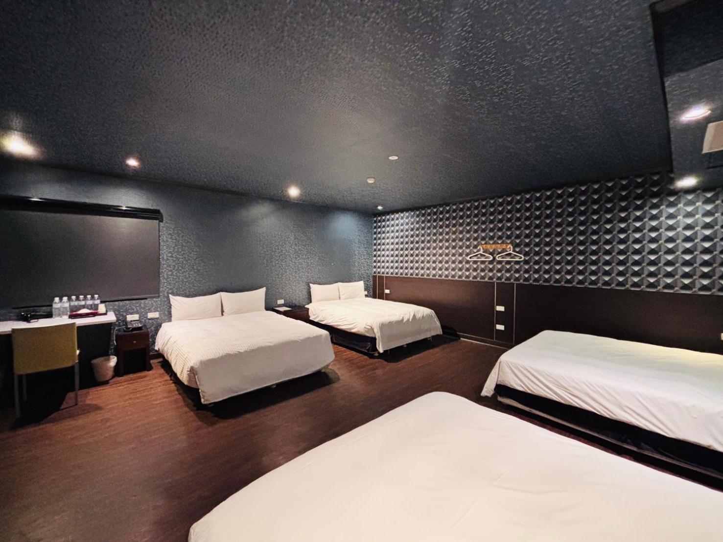Center Hotel 28/47