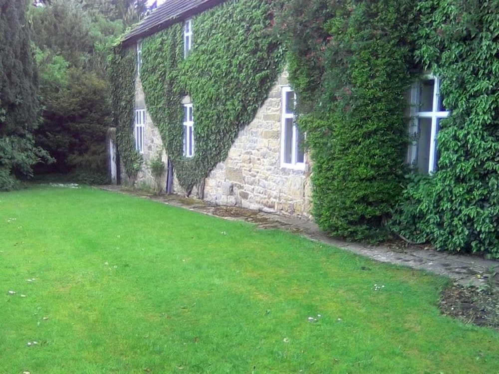 Newburgh House 36/50