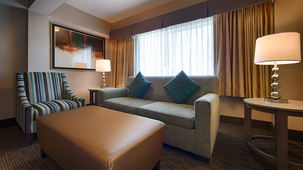 Best Western Plus Cotton Tree Inn 26/44