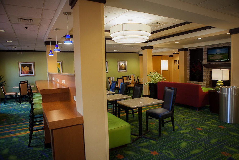 Spark by Hilton Murfreesboro 20/34