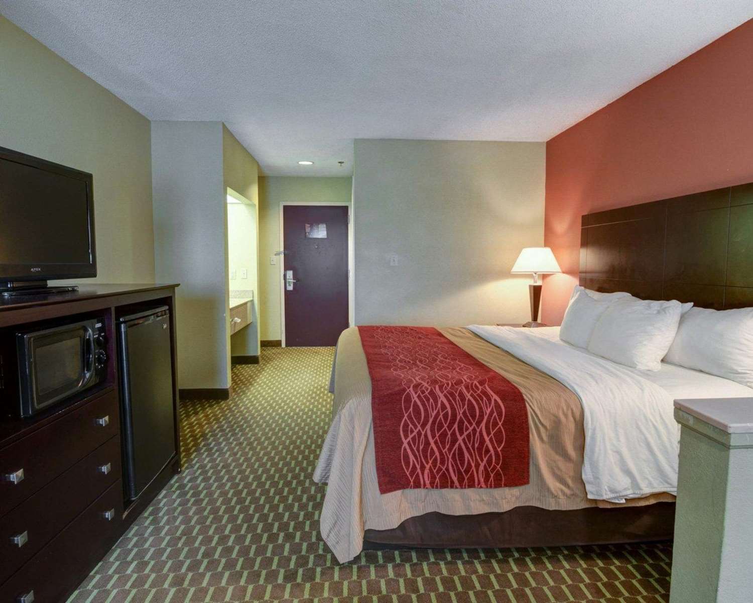 Quality Inn & Suites Pine Bluff, AR 12/23