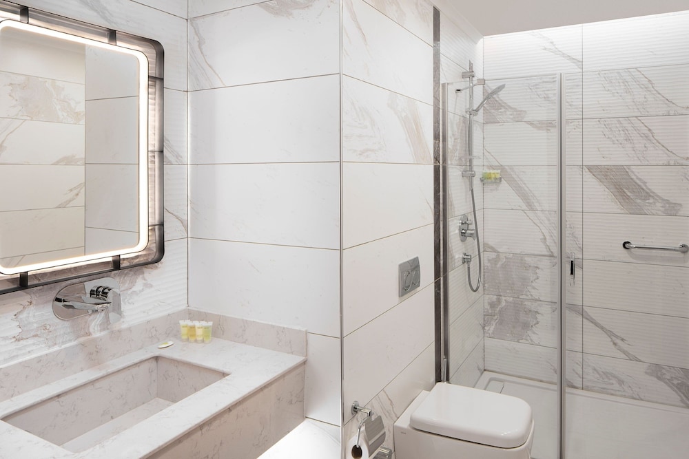 Residence Inn by Marriott Istanbul Atasehir 32/36