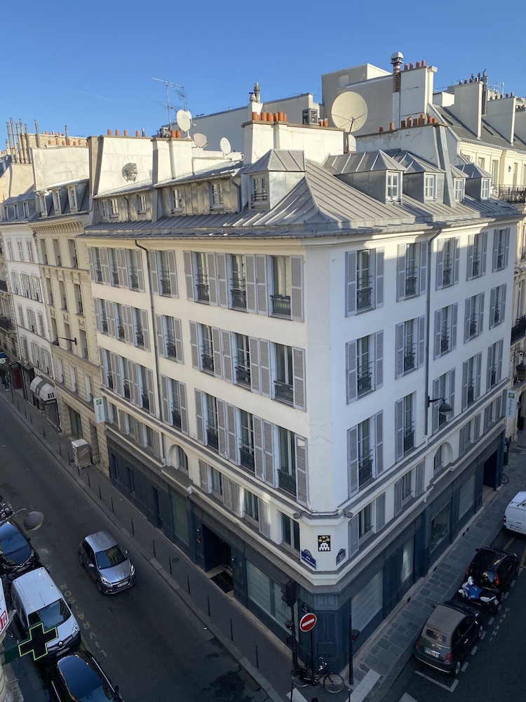 Holiday Inn Paris Elysees 3/67