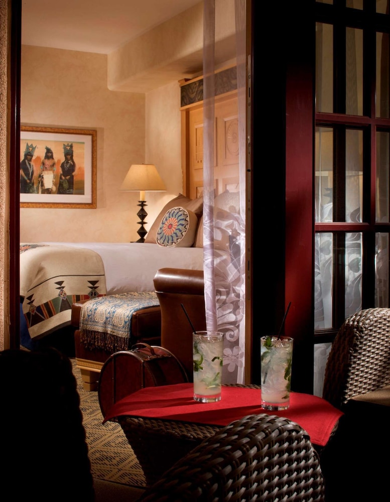 Hilton Santa Fe Buffalo Thunder 20/69