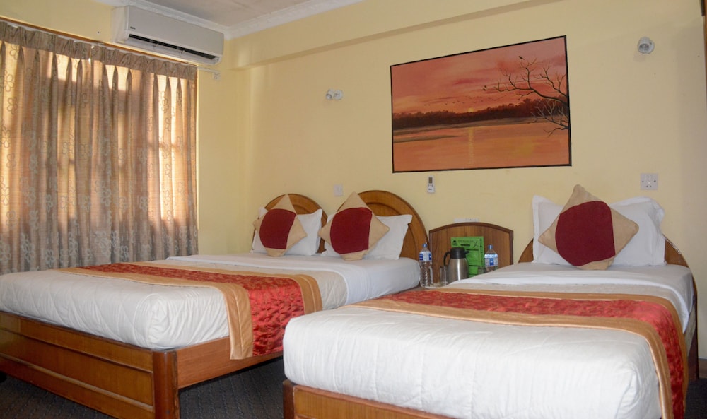 Hotel Wildlife Camp 10/42