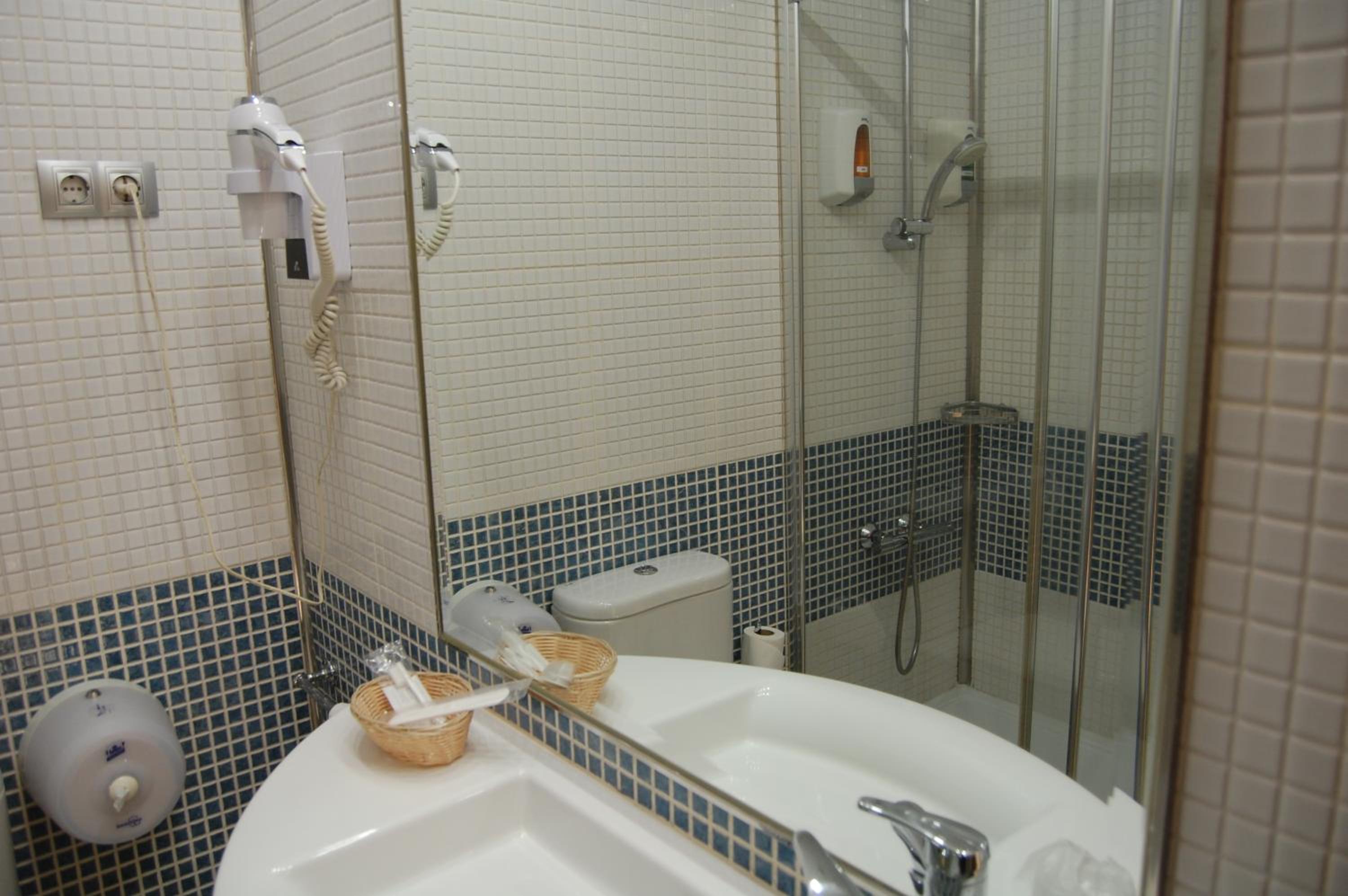 Hotel Castillo El Burgo 27/31