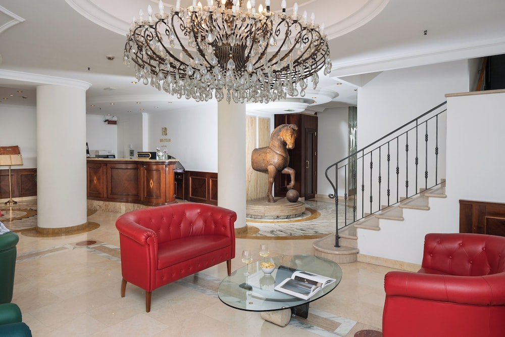 Hotel Donatello 46/63