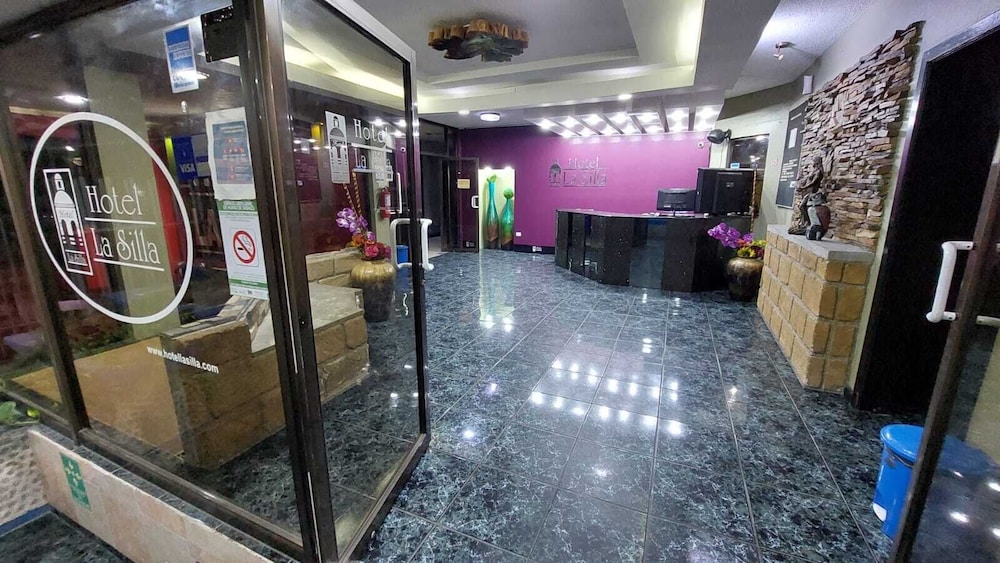 Hotel La Silla 5/50