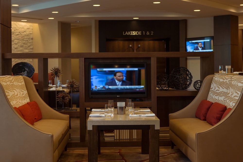 Gaithersburg Marriott Washingtonian Center 28/59