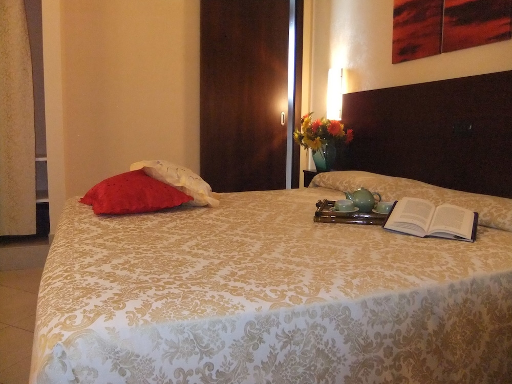 Hotel Villa Ionia 12/50